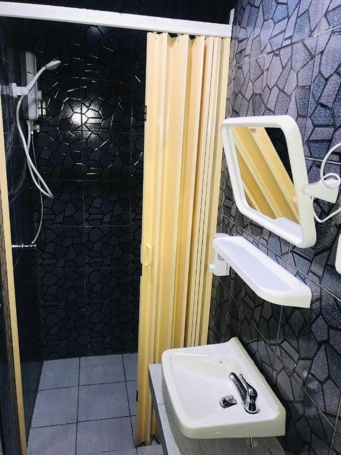 Harrys Resiendence Hotel Bangkok Exterior photo