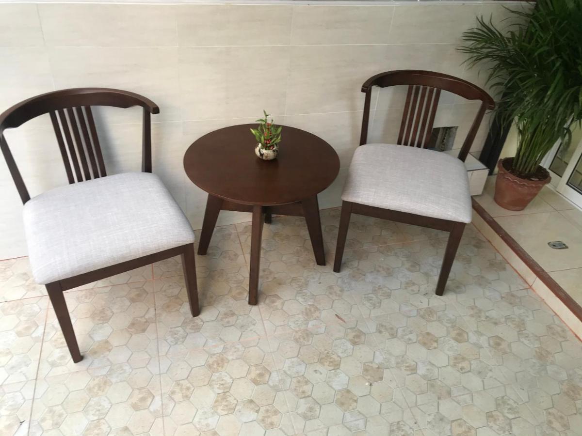 Harrys Resiendence Hotel Bangkok Exterior photo
